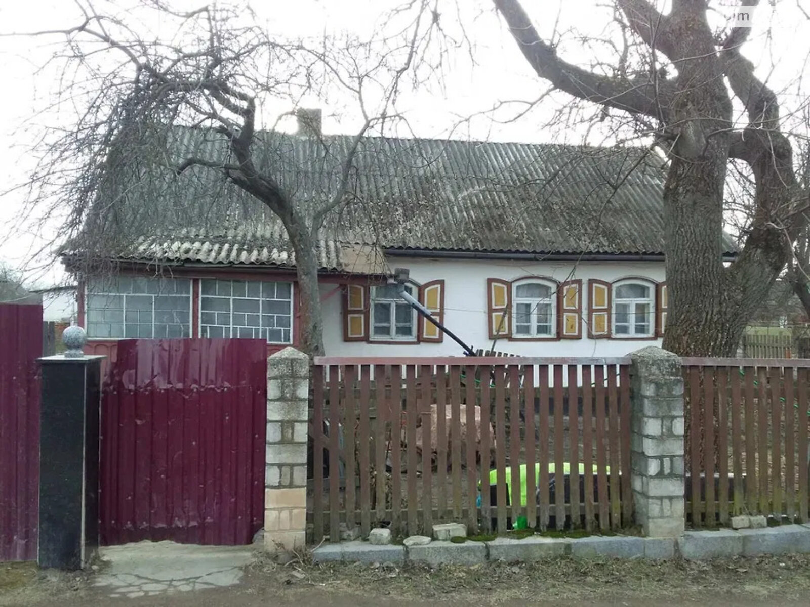 одноэтажный дом с верандой, 55 кв. м, дерево и кирпич. Продажа в Черняхове фото 1 одноэтажный дом с верандой, 55 кв. м, дерево и кирпич. Продажа в Черняхове фото 1