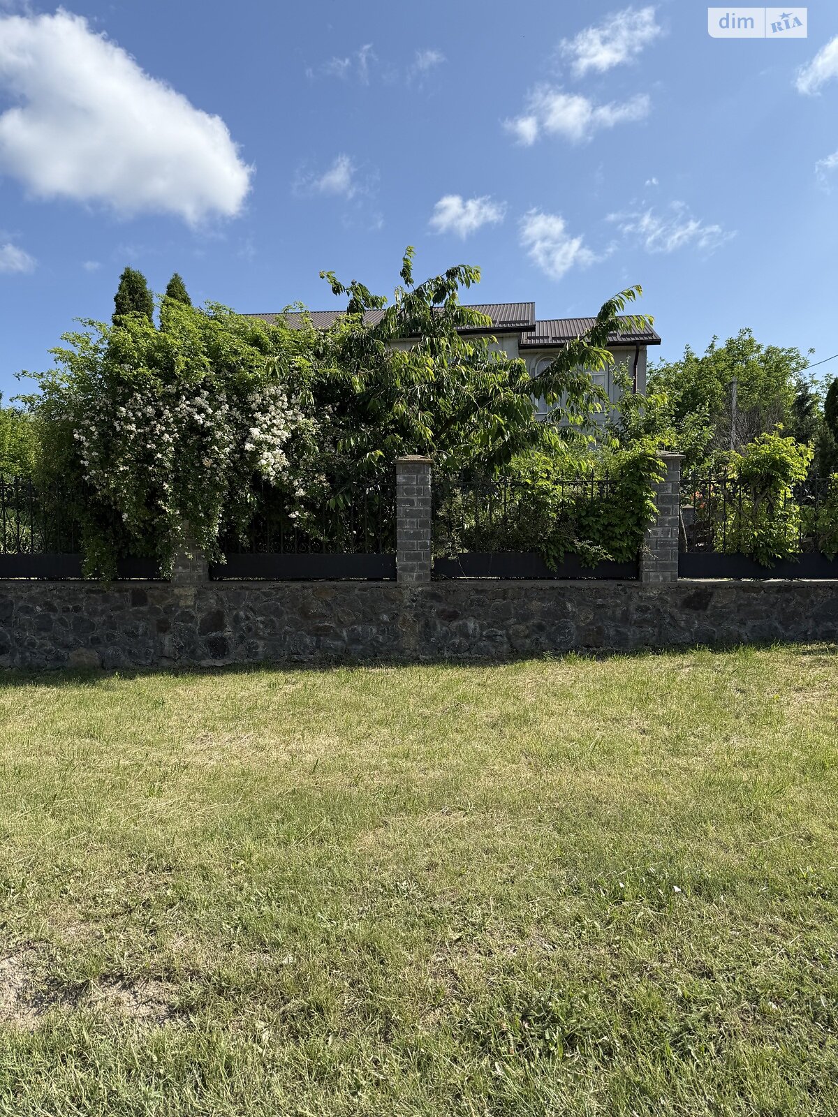 двухэтажный дом с верандой, 173.9 кв. м, кирпич. Продажа в Черном Острове фото 1 двухэтажный дом с верандой, 173.9 кв. м, кирпич. Продажа в Черном Острове фото 1