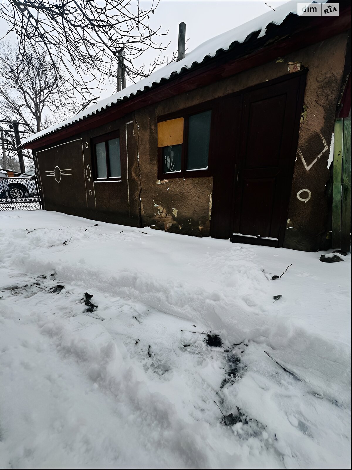 одноэтажный дом с верандой, 127 кв. м, глинобитный. Продажа в Черном Острове фото 1 одноэтажный дом с верандой, 127 кв. м, глинобитный. Продажа в Черном Острове фото 1