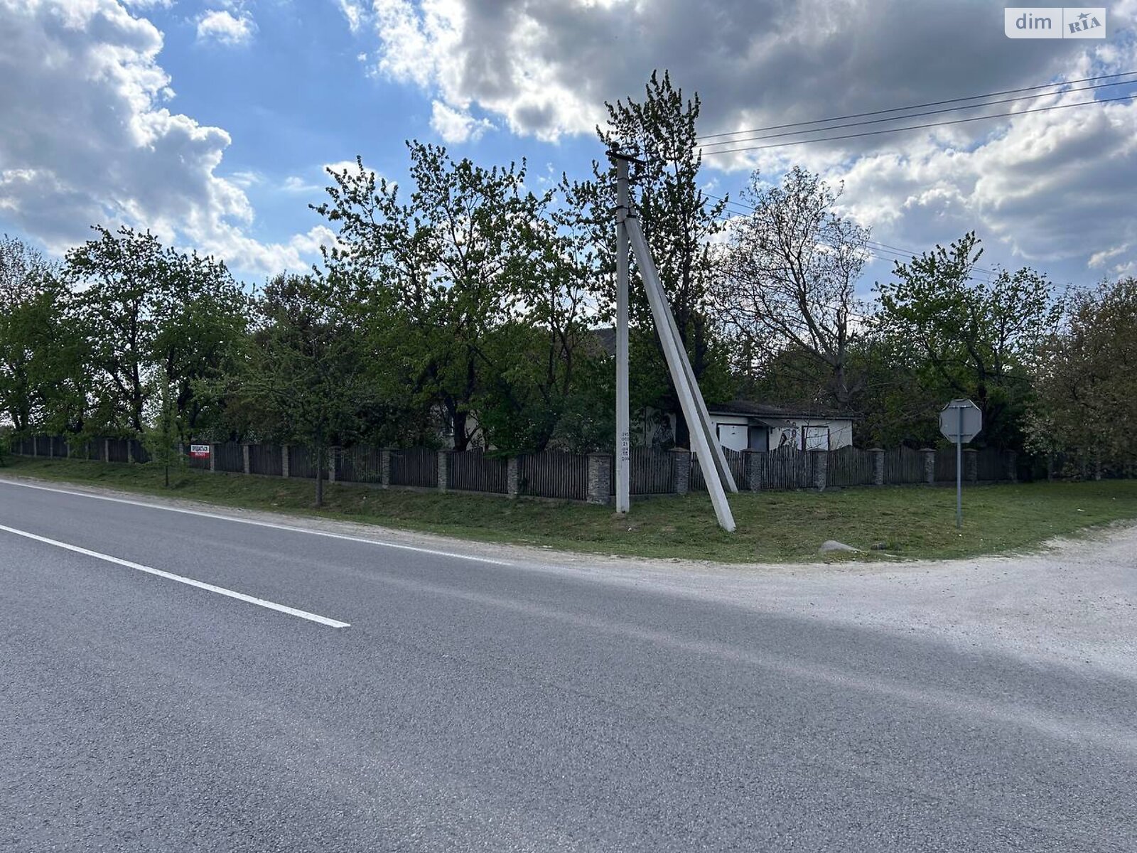 одноповерховий будинок з гаражем, 120 кв. м, цегла. Продаж у Чорткові фото 1 одноповерховий будинок з гаражем, 120 кв. м, цегла. Продаж у Чорткові фото 1