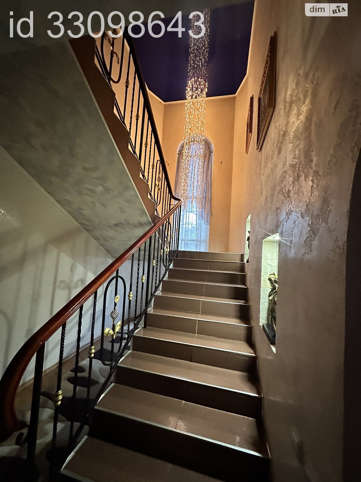 двоповерховий будинок бесідка, 206.3 кв. м, цегла. Продаж в Чорткові, район Центр фото 1 двоповерховий будинок бесідка, 206.3 кв. м, цегла. Продаж в Чорткові, район Центр фото 1