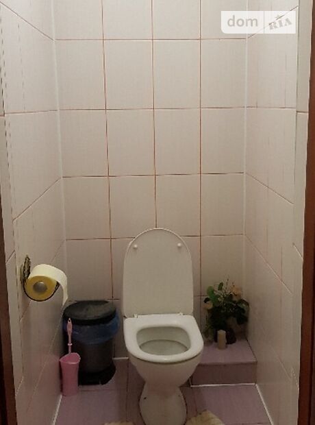двухэтажный дом с балконом, 177 кв. м, кирпич. Продажа в Черткове район Центр фото 1 двухэтажный дом с балконом, 177 кв. м, кирпич. Продажа в Черткове район Центр фото 1