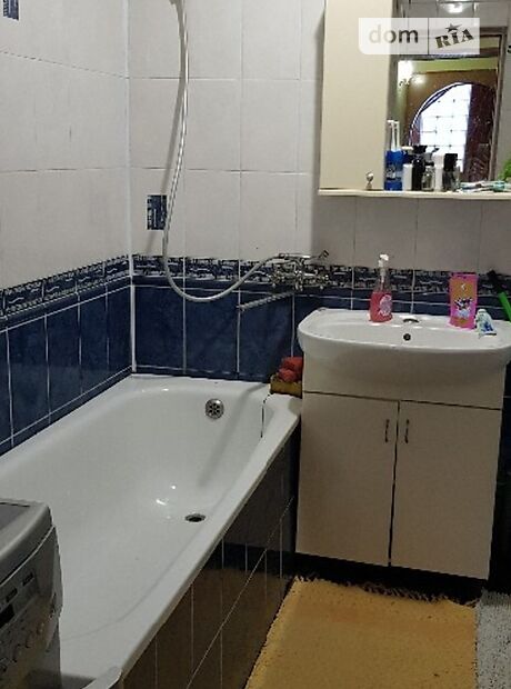 двухэтажный дом с балконом, 177 кв. м, кирпич. Продажа в Черткове район Центр фото 1 двухэтажный дом с балконом, 177 кв. м, кирпич. Продажа в Черткове район Центр фото 1
