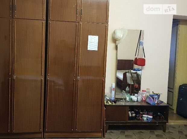 двухэтажный дом с балконом, 177 кв. м, кирпич. Продажа в Черткове район Центр фото 1 двухэтажный дом с балконом, 177 кв. м, кирпич. Продажа в Черткове район Центр фото 1