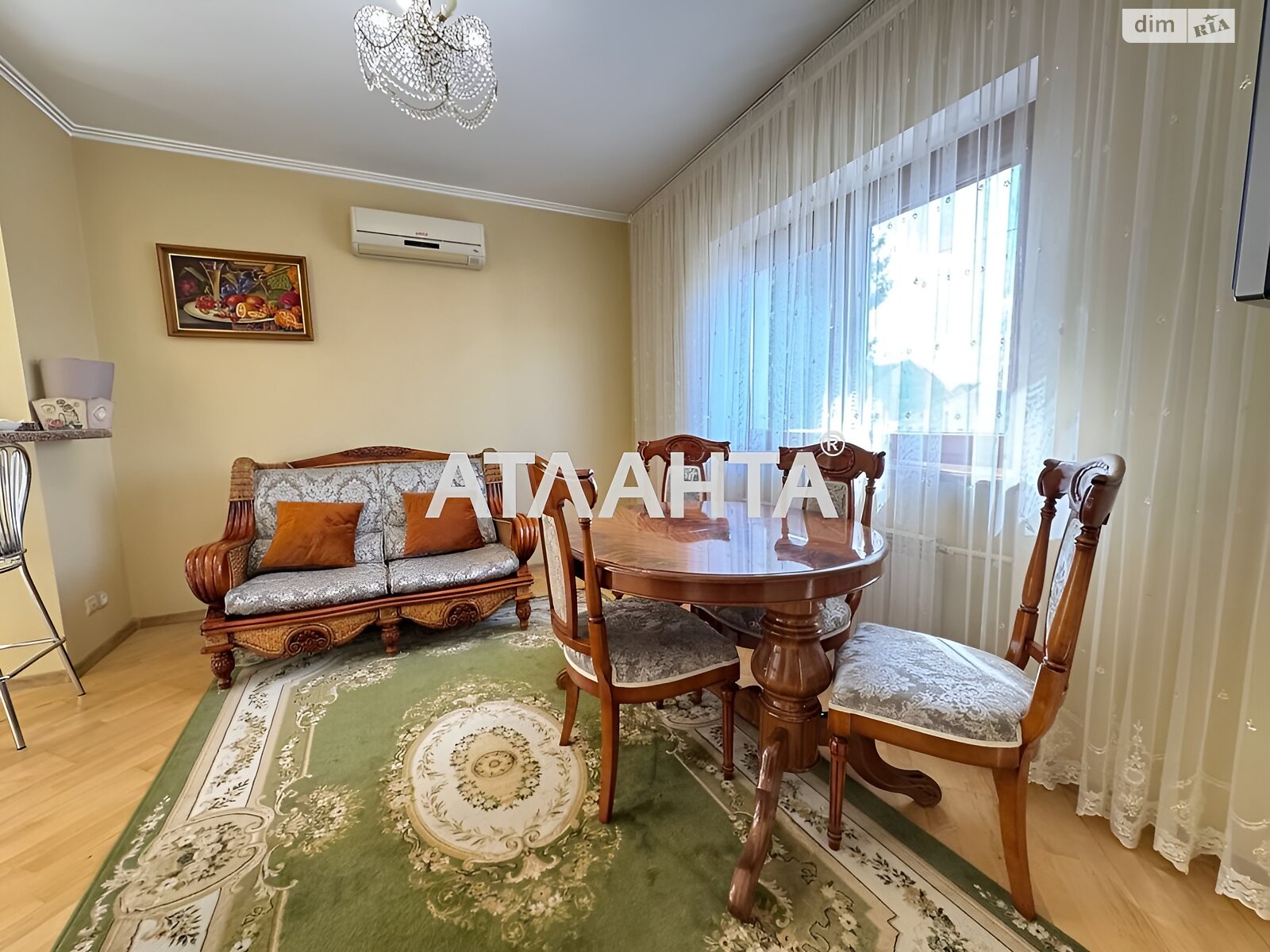 трехэтажный дом беседка, 360 кв. м, кирпич. Продажа в Червонограде фото 2 трехэтажный дом беседка, 360 кв. м, кирпич. Продажа в Червонограде фото 2