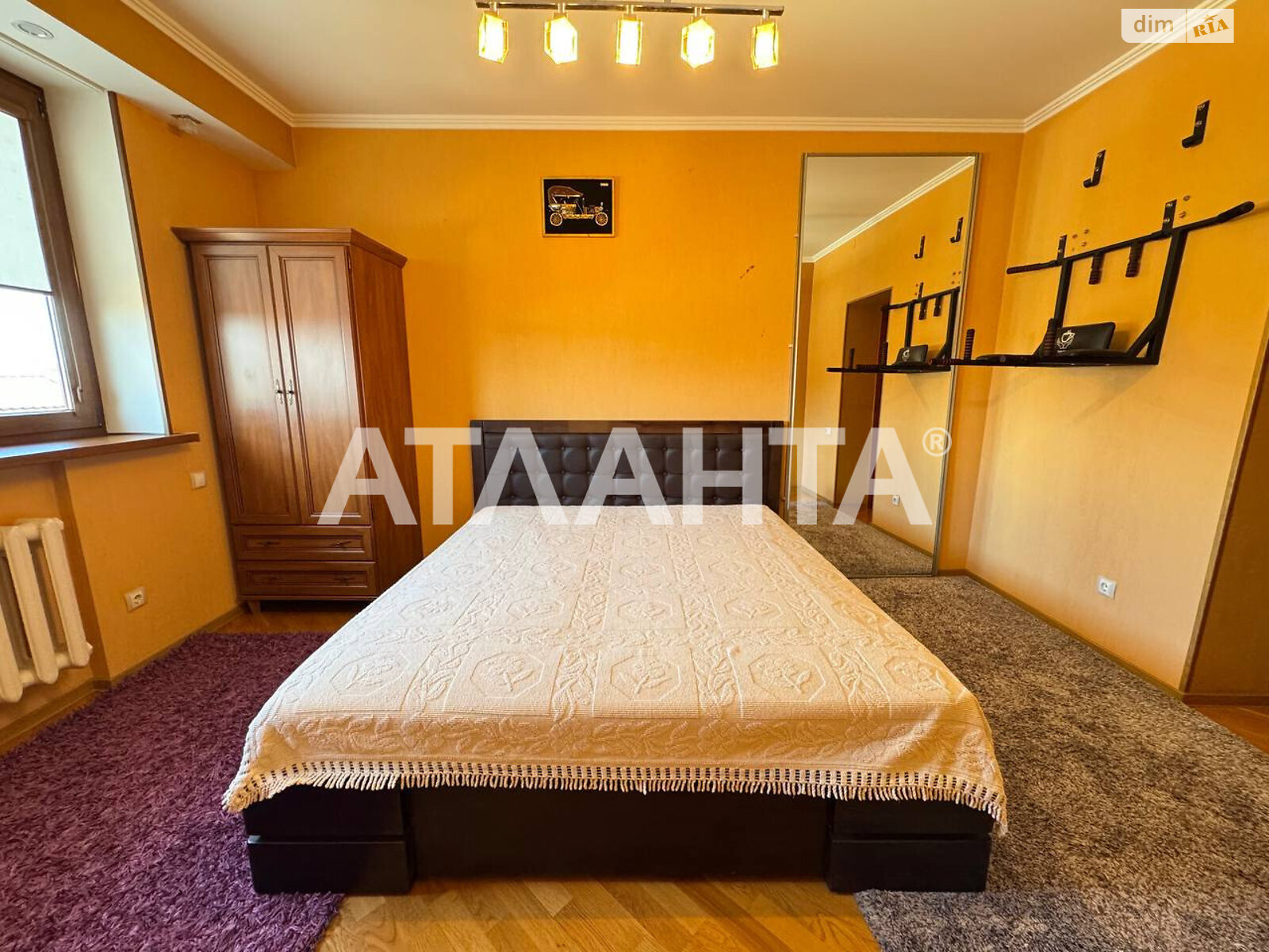 триповерховий будинок бесідка, 360 кв. м, кирпич. Продаж у Червонограді фото 2 триповерховий будинок бесідка, 360 кв. м, кирпич. Продаж у Червонограді фото 2