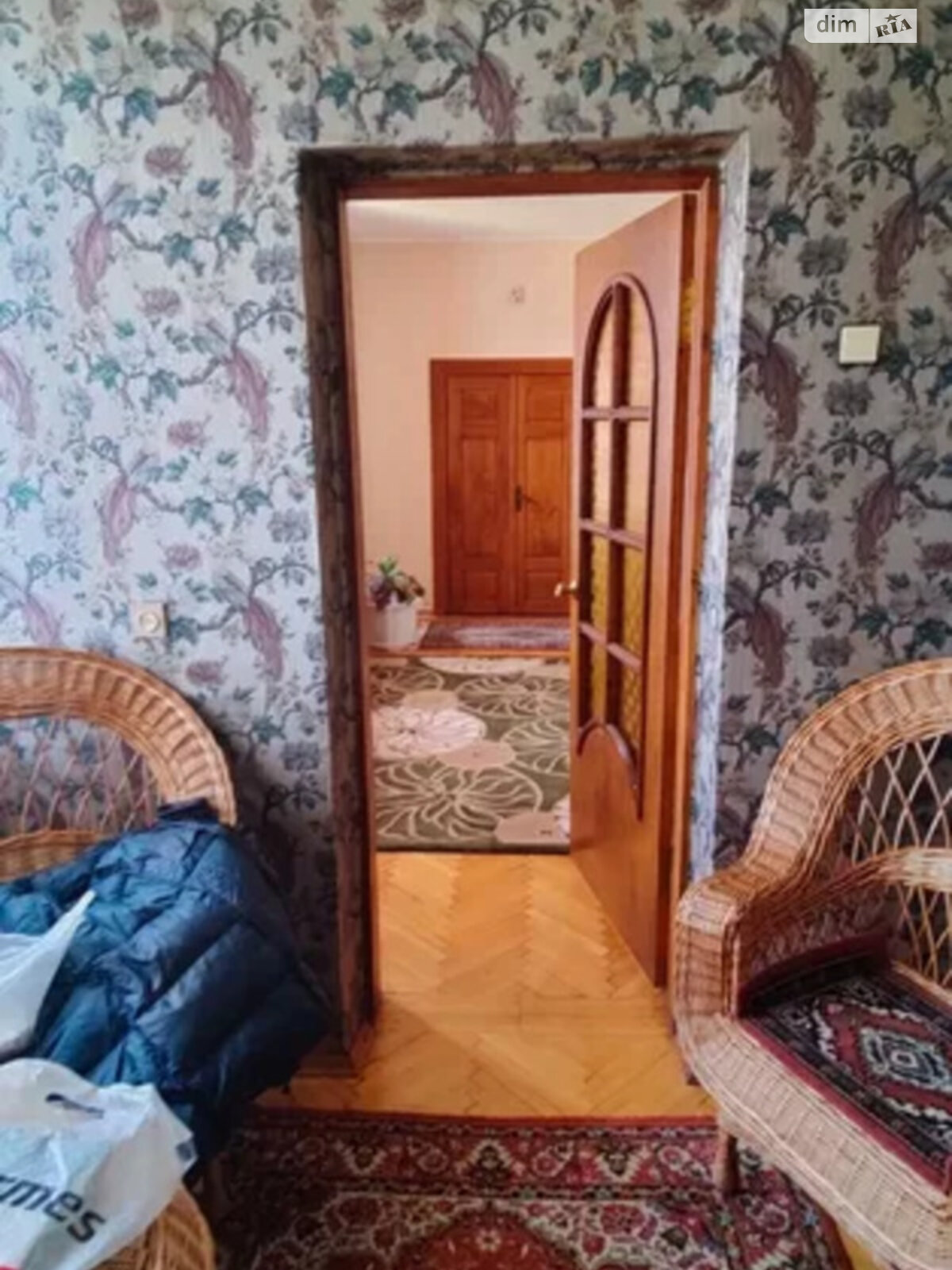 трехэтажный дом с гаражом, 190 кв. м, кирпич. Продажа в Червонограде фото 1