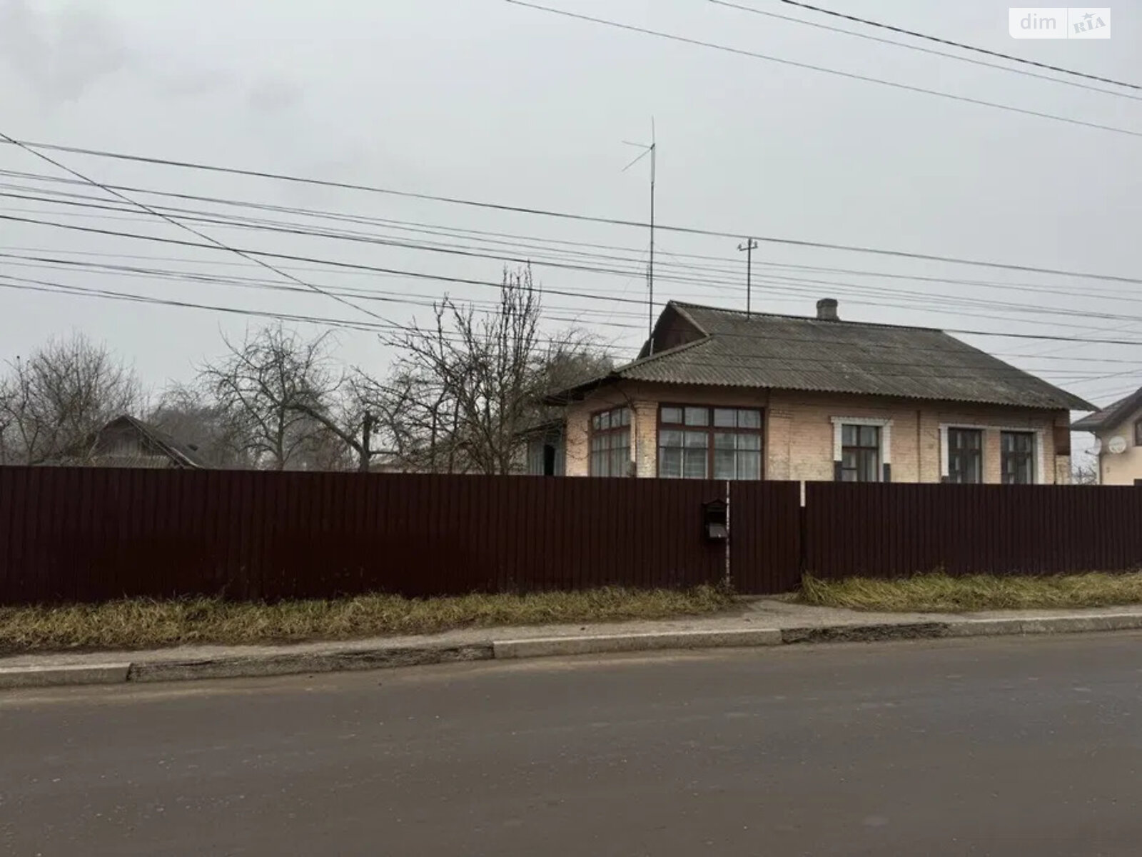 одноповерховий будинок, 61.5 кв. м, цегла. Продаж у Червонограді фото 1 одноповерховий будинок, 61.5 кв. м, цегла. Продаж у Червонограді фото 1