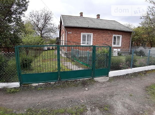 одноэтажный дом с садом, 106 кв. м, кирпич. Продажа в Червонограде фото 1 одноэтажный дом с садом, 106 кв. м, кирпич. Продажа в Червонограде фото 1