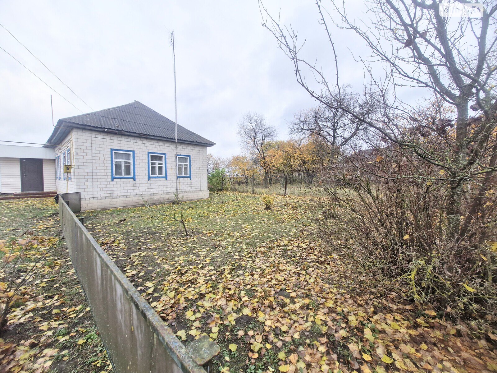 одноэтажный дом с верандой, 41 кв. м, кирпич. Продажа в Червоных Партизанах фото 1 одноэтажный дом с верандой, 41 кв. м, кирпич. Продажа в Червоных Партизанах фото 1