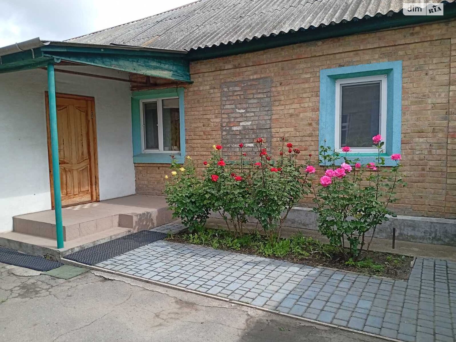 одноэтажный дом с верандой, 84.9 кв. м, кирпич саманный. Продажа в Чигирине район Чигирин фото 1 одноэтажный дом с верандой, 84.9 кв. м, кирпич саманный. Продажа в Чигирине район Чигирин фото 1