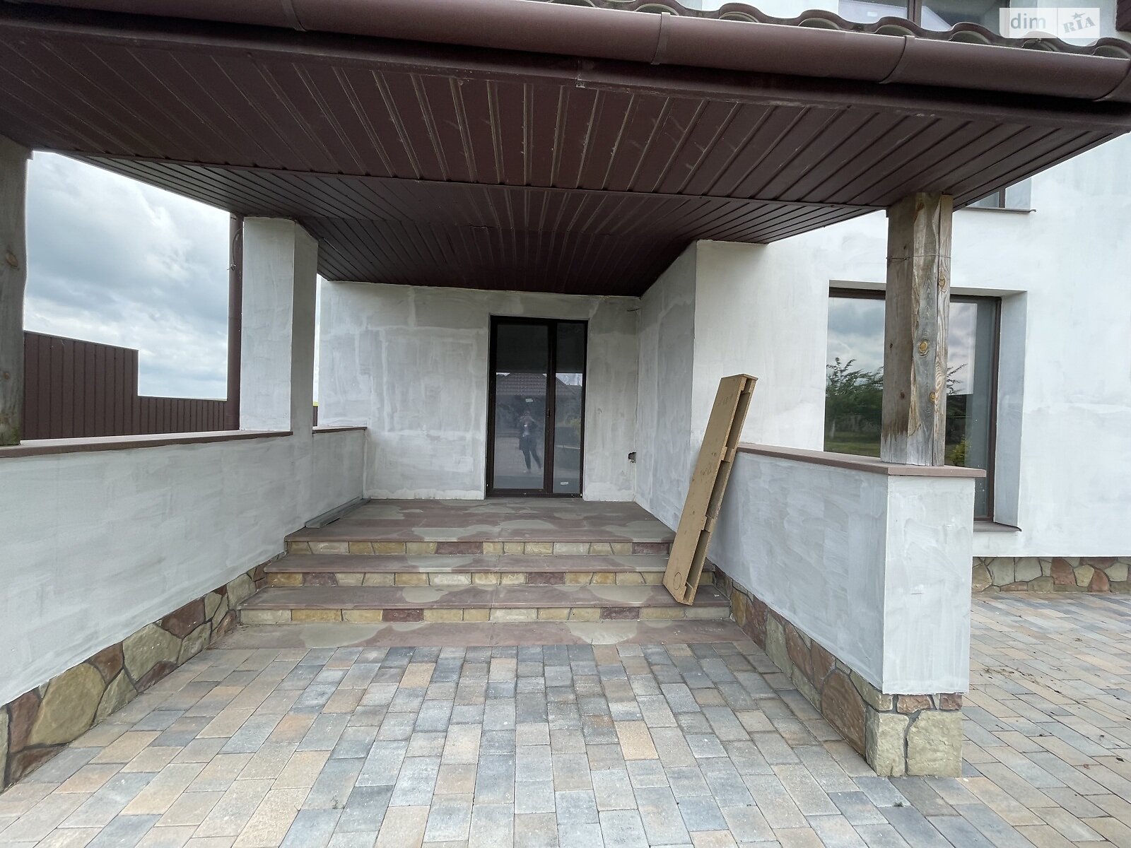 одноповерховий будинок з гаражем, 250 кв. м, цегла. Продаж у Чистиловому фото 1 одноповерховий будинок з гаражем, 250 кв. м, цегла. Продаж у Чистиловому фото 1
