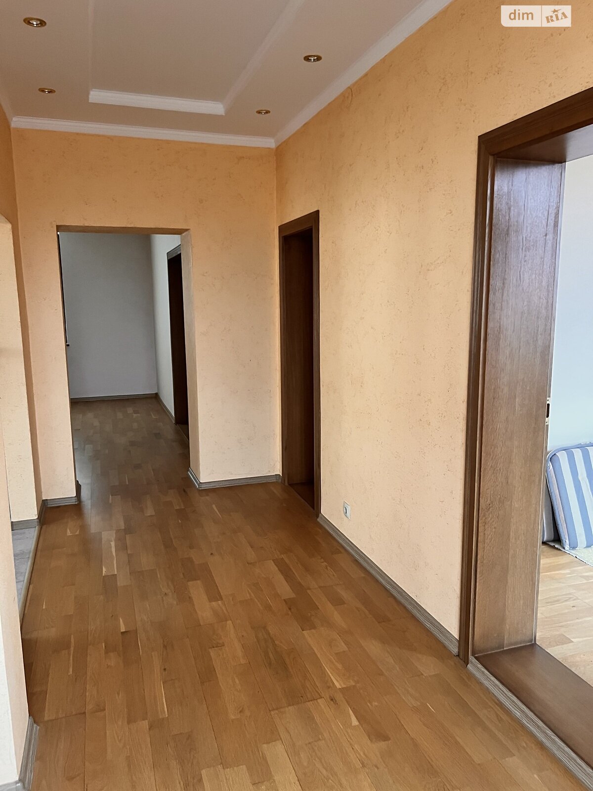 двухэтажный дом с мебелью, 157 кв. м, кирпич. Продажа в Чопе фото 1 двухэтажный дом с мебелью, 157 кв. м, кирпич. Продажа в Чопе фото 1
