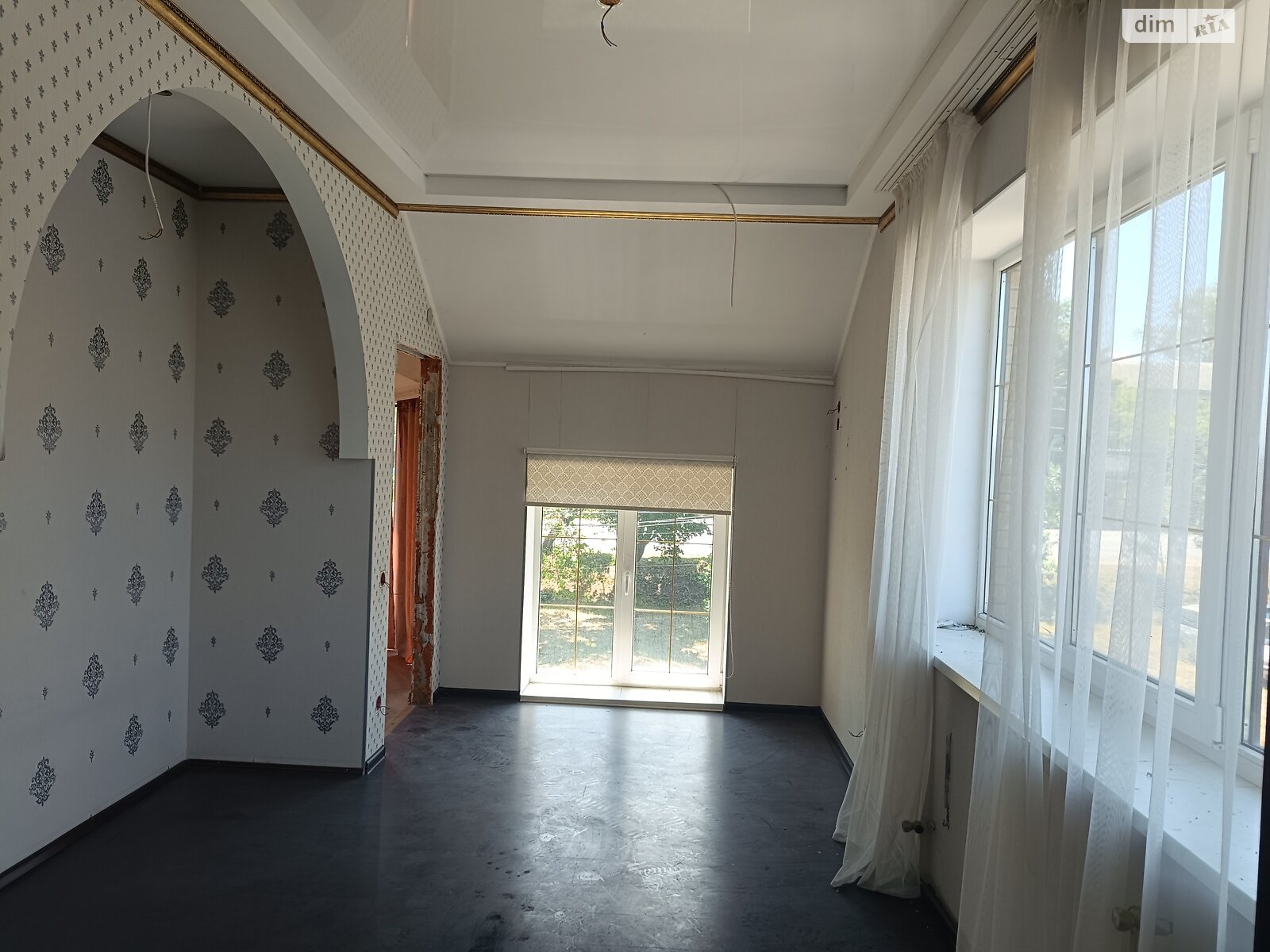 двухэтажный дом с гаражом, 220 кв. м, кирпич. Продажа в Чугуеве район Чугуев фото 1 двухэтажный дом с гаражом, 220 кв. м, кирпич. Продажа в Чугуеве район Чугуев фото 1