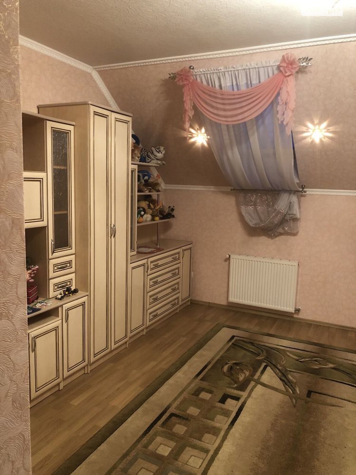 двухэтажный дом с отоплением, 200 кв. м, кирпич. Продажа в Чукаловке фото 1 двухэтажный дом с отоплением, 200 кв. м, кирпич. Продажа в Чукаловке фото 1