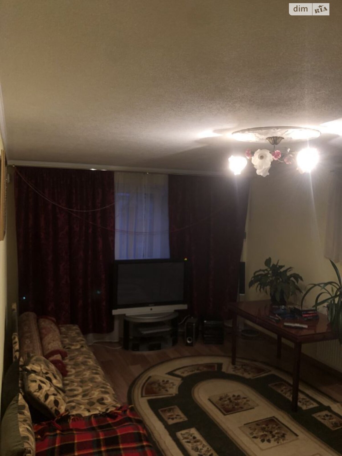 двухэтажный дом с отоплением, 200 кв. м, кирпич. Продажа в Чукаловке фото 1 двухэтажный дом с отоплением, 200 кв. м, кирпич. Продажа в Чукаловке фото 1