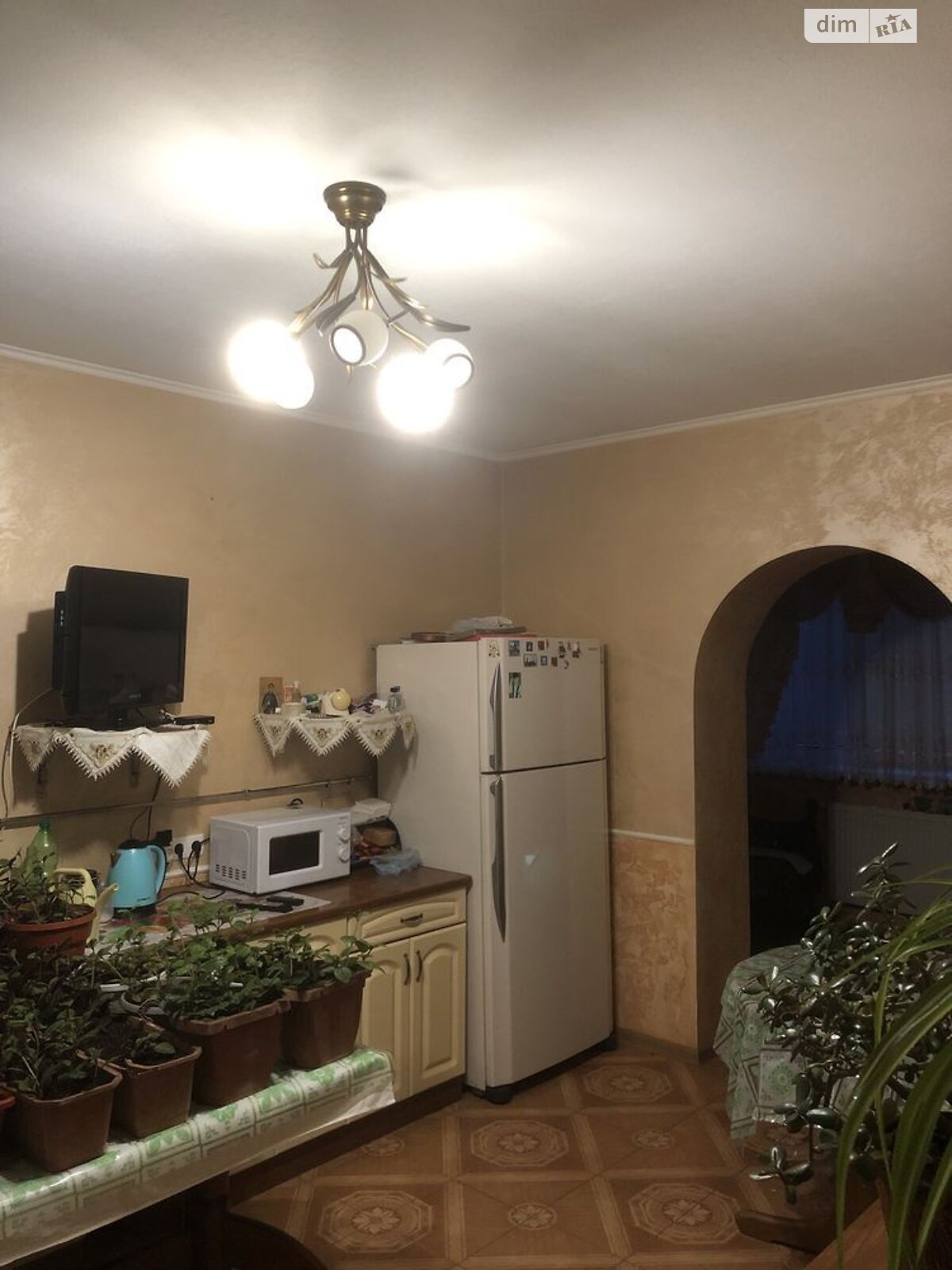 двухэтажный дом с отоплением, 200 кв. м, кирпич. Продажа в Чукаловке фото 1 двухэтажный дом с отоплением, 200 кв. м, кирпич. Продажа в Чукаловке фото 1
