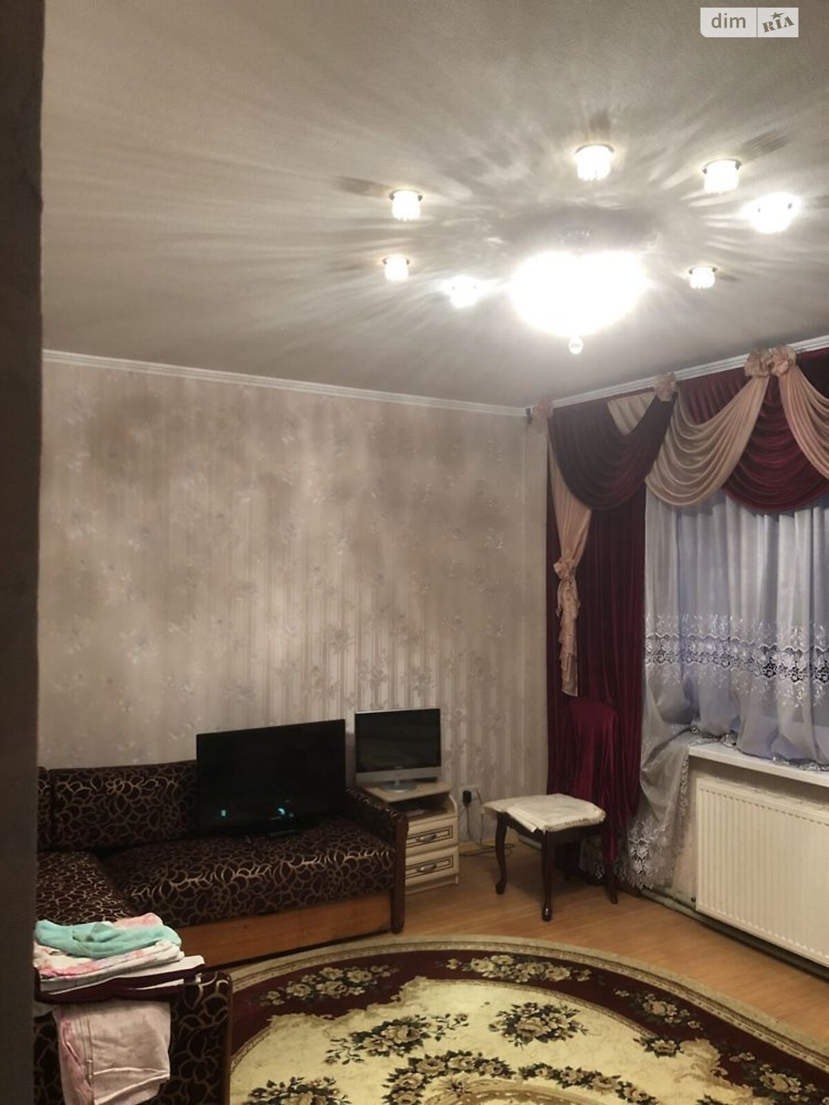 двухэтажный дом с отоплением, 200 кв. м, кирпич. Продажа в Чукаловке фото 1 двухэтажный дом с отоплением, 200 кв. м, кирпич. Продажа в Чукаловке фото 1