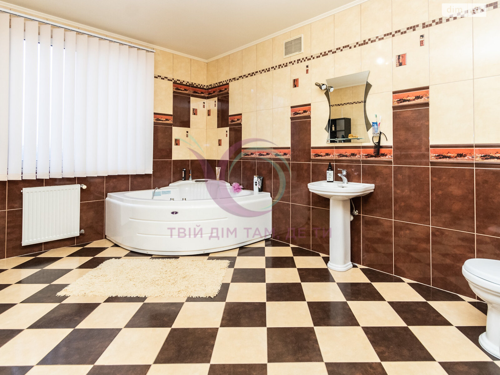 двухэтажный дом, 260 кв. м, кирпич. Продажа в Чукаловке фото 1 двухэтажный дом, 260 кв. м, кирпич. Продажа в Чукаловке фото 1