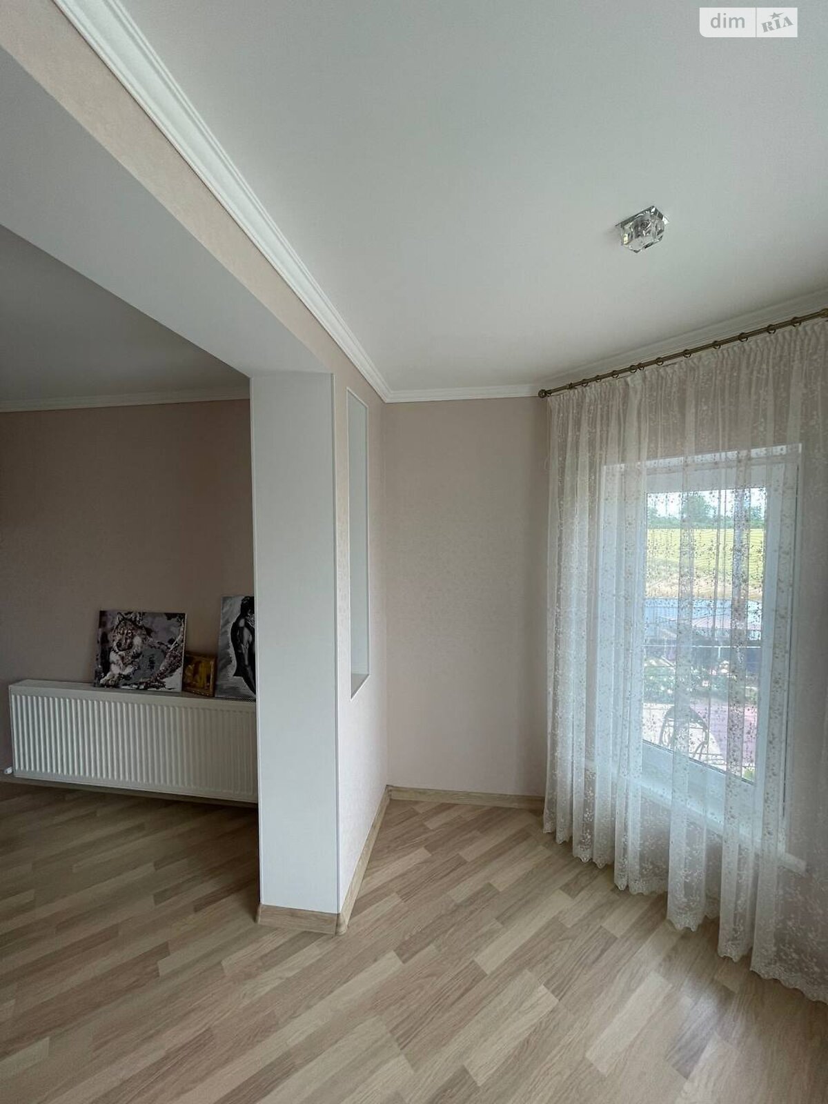 трехэтажный дом с отоплением, 201.5 кв. м, ракушечник (ракушняк). Продажа в Дачном фото 1 трехэтажный дом с отоплением, 201.5 кв. м, ракушечник (ракушняк). Продажа в Дачном фото 1