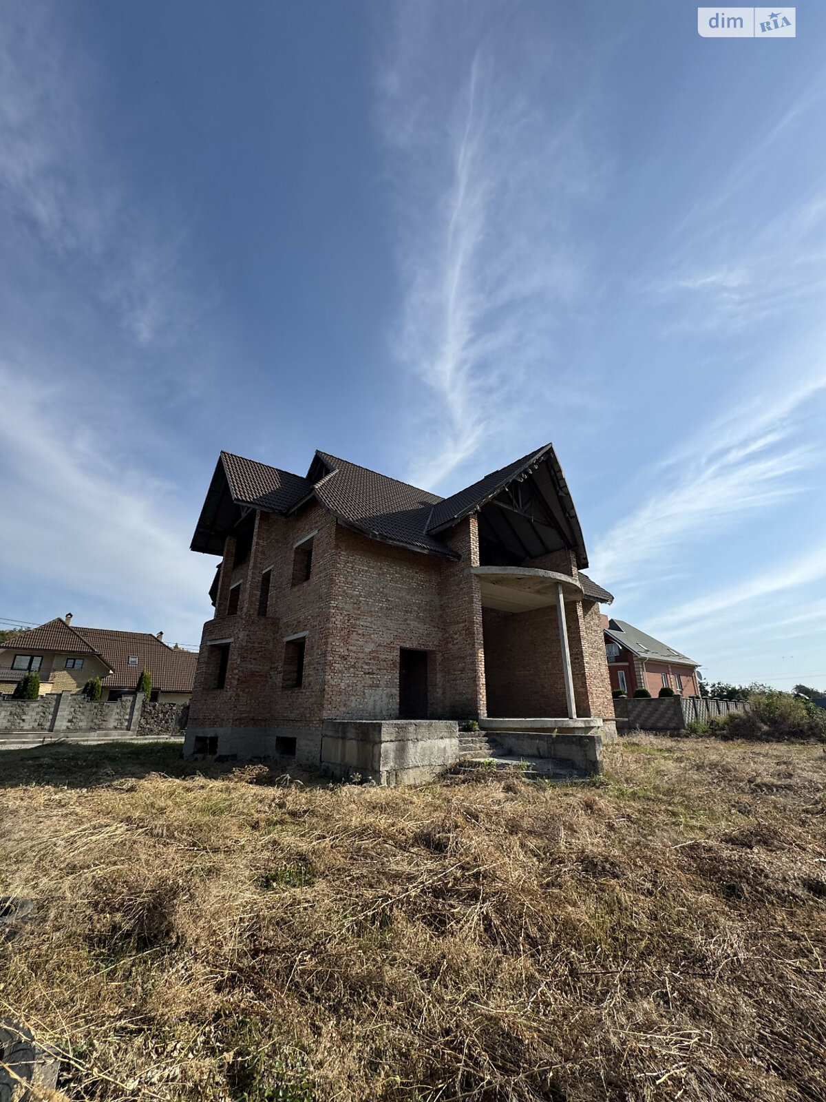 триповерховий будинок, 500 кв. м, цегла. Продаж у Дачному фото 1 триповерховий будинок, 500 кв. м, цегла. Продаж у Дачному фото 1