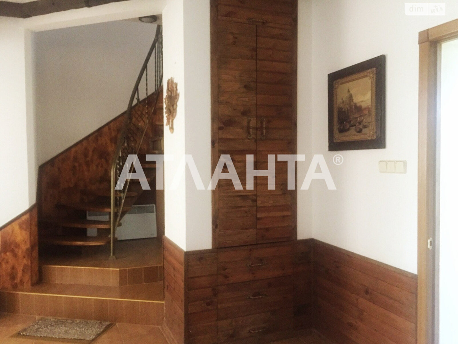 триповерховий будинок бесідка, 270 кв. м, ракушечник (ракушняк). Продаж у Дачному фото 1 триповерховий будинок бесідка, 270 кв. м, ракушечник (ракушняк). Продаж у Дачному фото 1