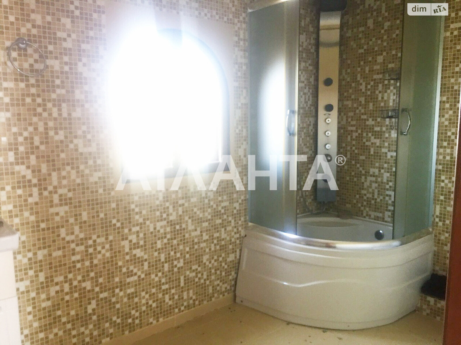 триповерховий будинок бесідка, 270 кв. м, ракушечник (ракушняк). Продаж у Дачному фото 1 триповерховий будинок бесідка, 270 кв. м, ракушечник (ракушняк). Продаж у Дачному фото 1