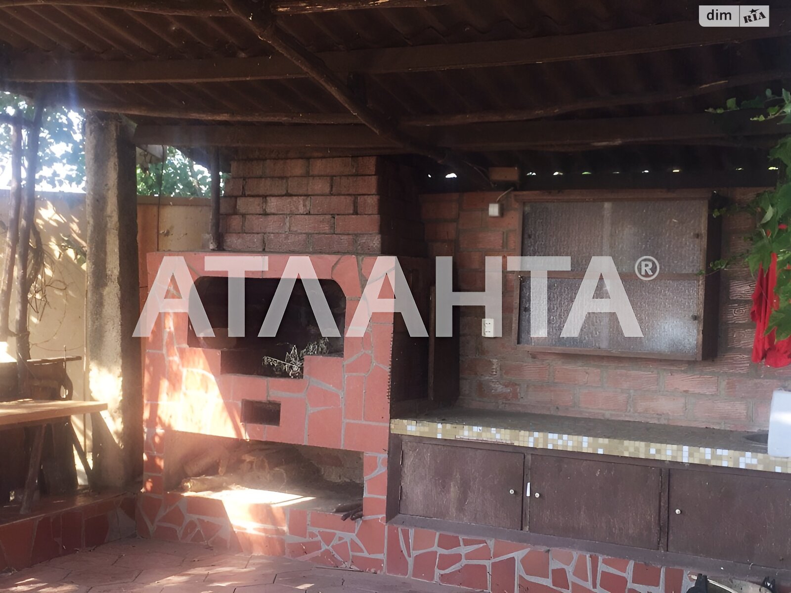 триповерховий будинок бесідка, 270 кв. м, ракушечник (ракушняк). Продаж у Дачному фото 1 триповерховий будинок бесідка, 270 кв. м, ракушечник (ракушняк). Продаж у Дачному фото 1
