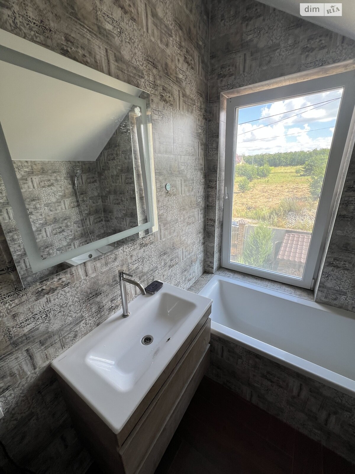 двухэтажный дом, 110 кв. м, кирпич. Продажа в Даниловке фото 1