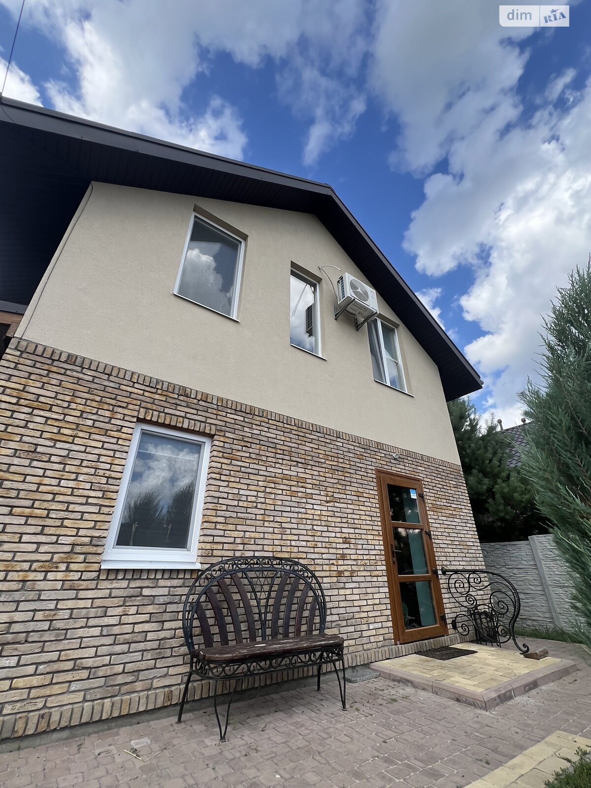 двухэтажный дом, 110 кв. м, кирпич. Продажа в Даниловке фото 1