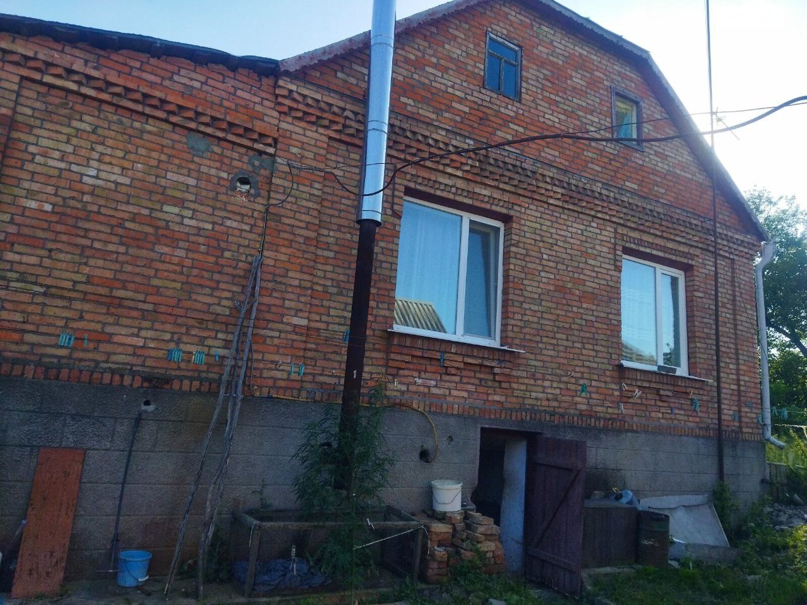 двоповерховий будинок з опаленням, 98 кв. м, цегла. Продаж у Давидківцях фото 1 двоповерховий будинок з опаленням, 98 кв. м, цегла. Продаж у Давидківцях фото 1