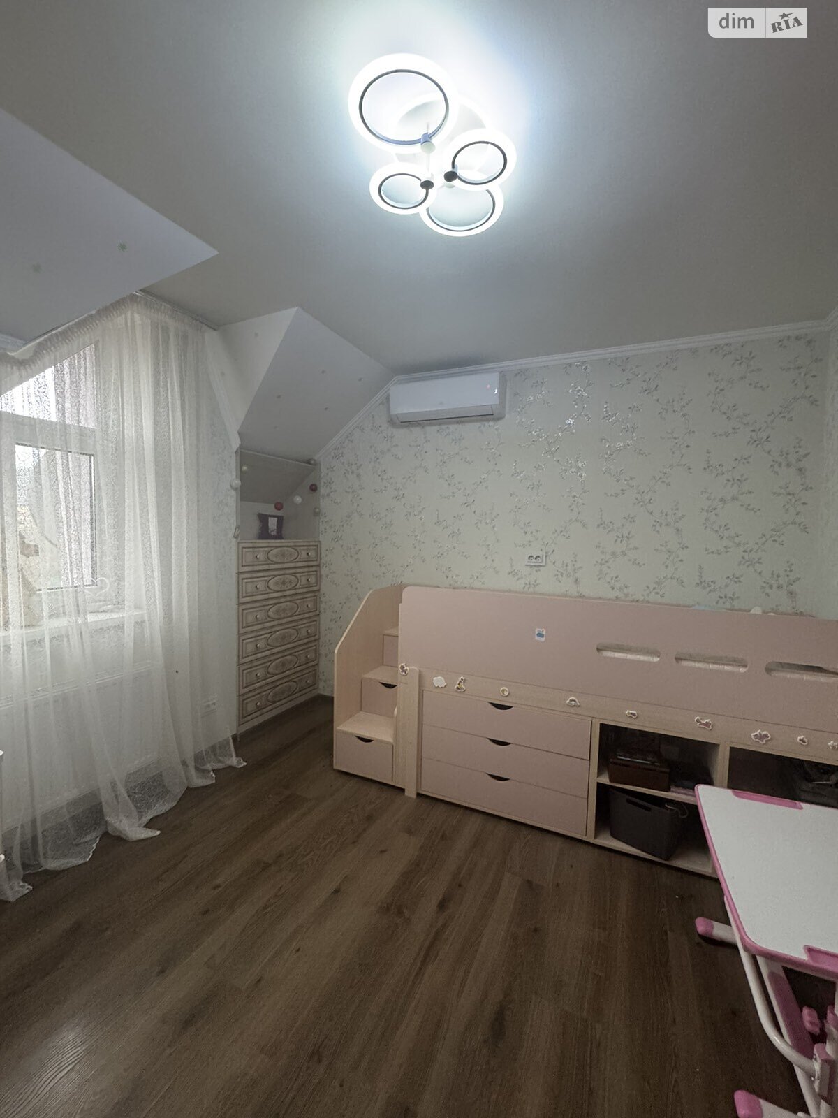 двухэтажный дом с отоплением, 172 кв. м, кирпич. Продажа в Давыдковцах фото 1