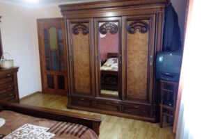 двухэтажный дом с гаражом, 240 кв. м, кирпич. Продажа в Давыдове фото 2