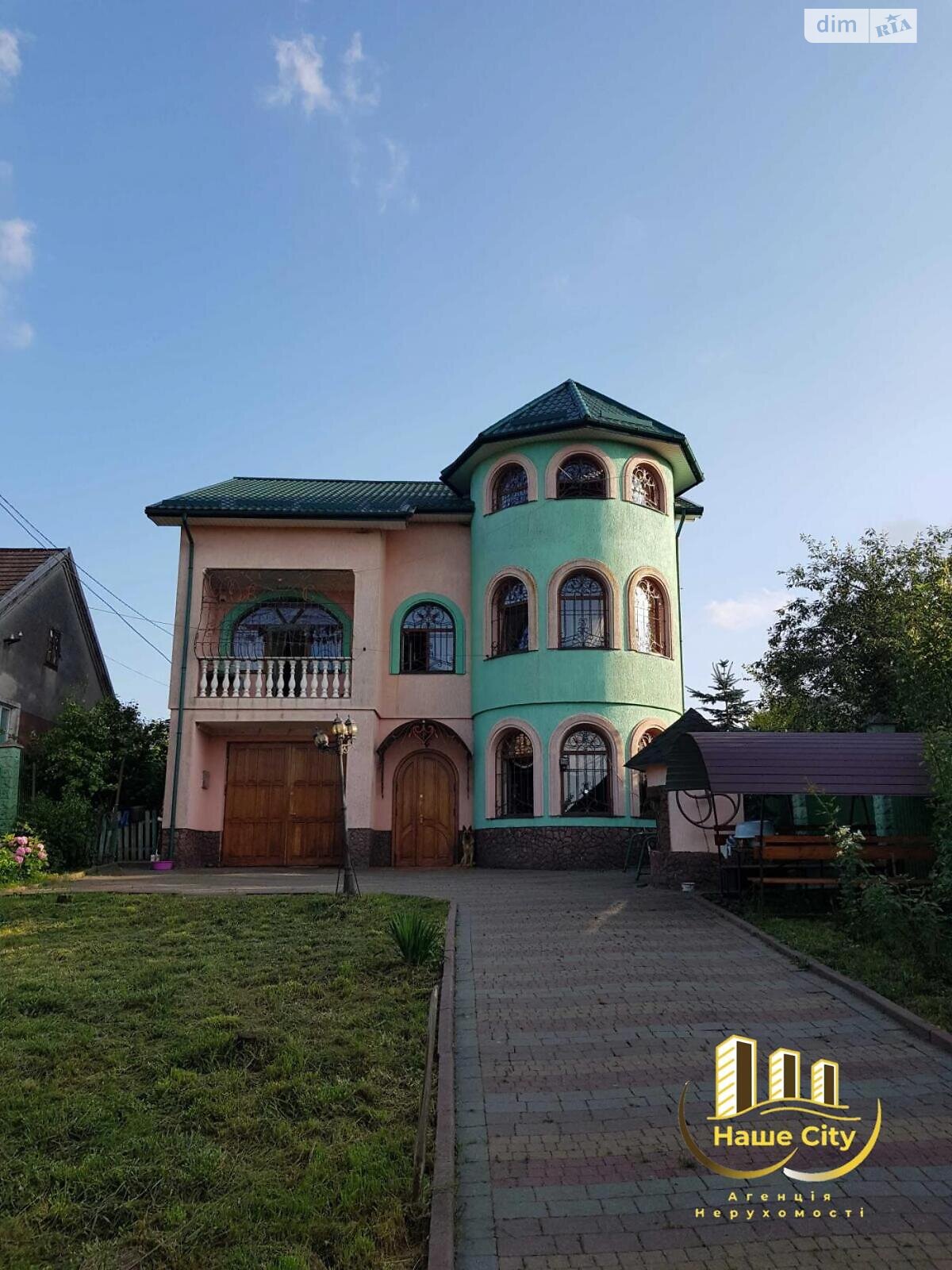 трехэтажный дом, 188 кв. м, кирпич. Продажа в Давыдове фото 1 трехэтажный дом, 188 кв. м, кирпич. Продажа в Давыдове фото 1