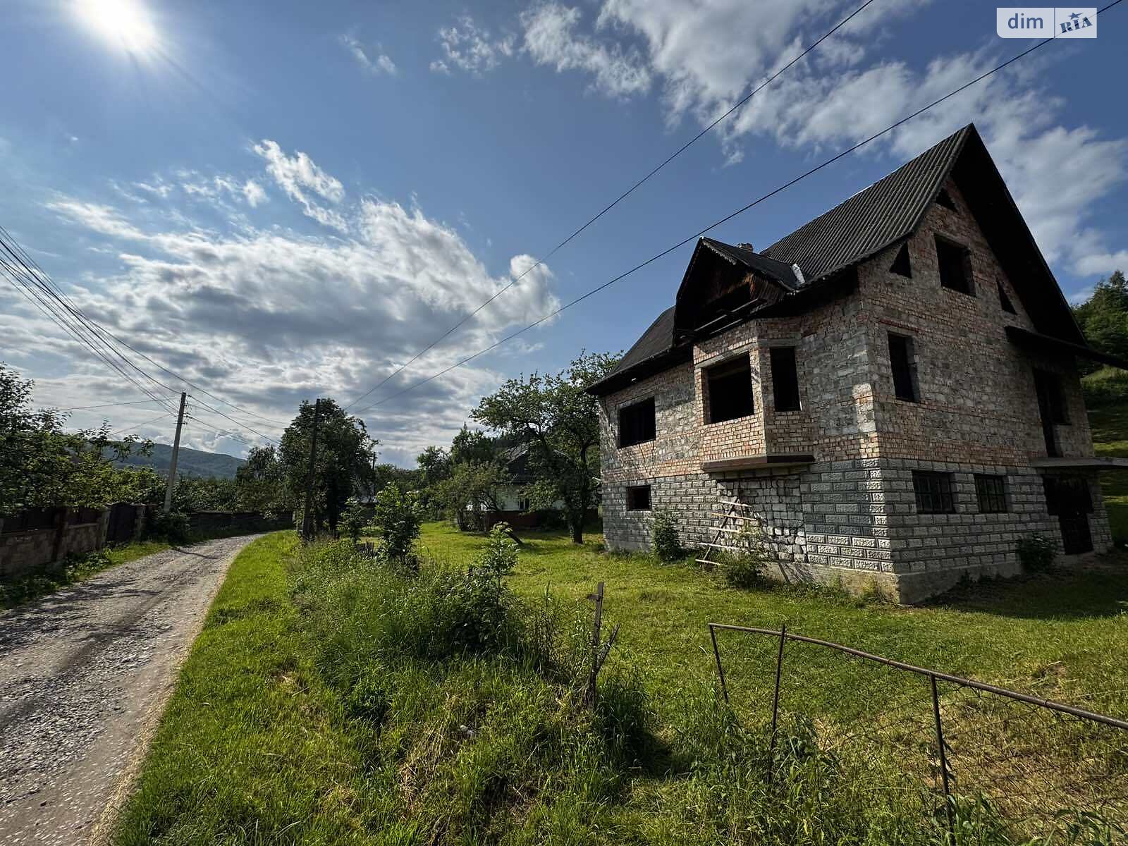 триповерховий будинок, 136 кв. м, цегла. Продаж у Делятині фото 1 триповерховий будинок, 136 кв. м, цегла. Продаж у Делятині фото 1