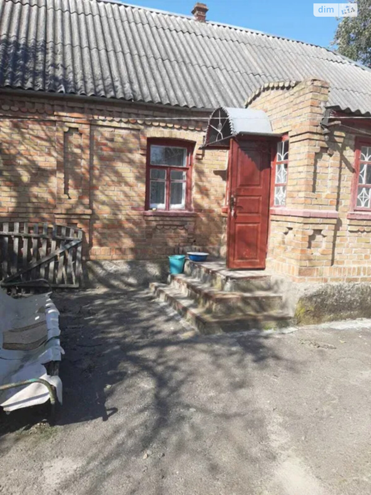 одноэтажный дом, 70 кв. м, кирпич. Продажа в Демчине фото 1