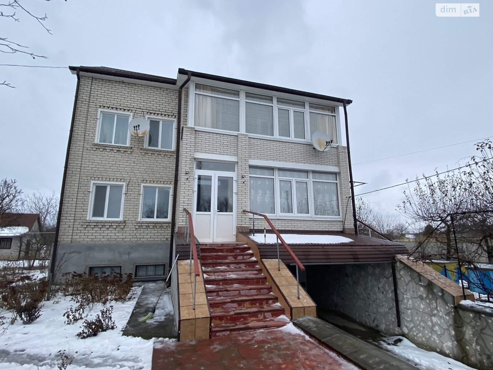 двухэтажный дом с гаражом, 164 кв. м, кирпич. Продажа в Деражне фото 1 двухэтажный дом с гаражом, 164 кв. м, кирпич. Продажа в Деражне фото 1