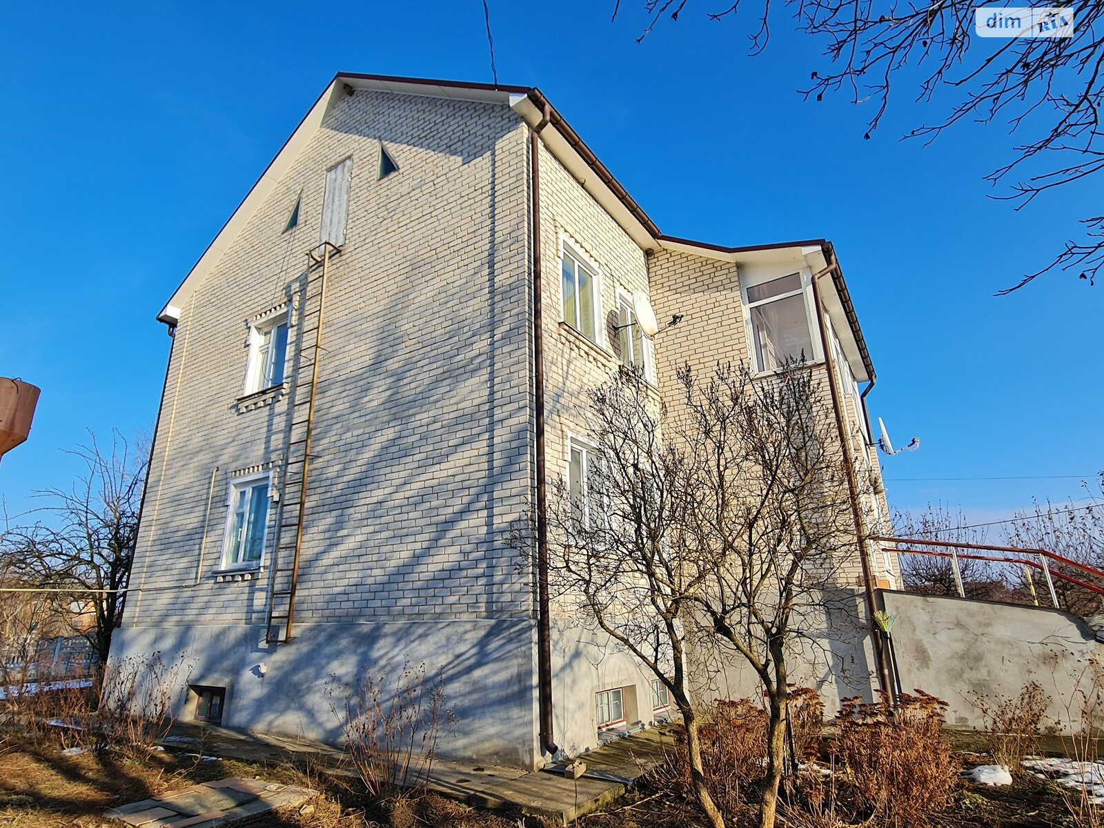 двухэтажный дом с гаражом, 164 кв. м, кирпич. Продажа в Деражне фото 1 двухэтажный дом с гаражом, 164 кв. м, кирпич. Продажа в Деражне фото 1