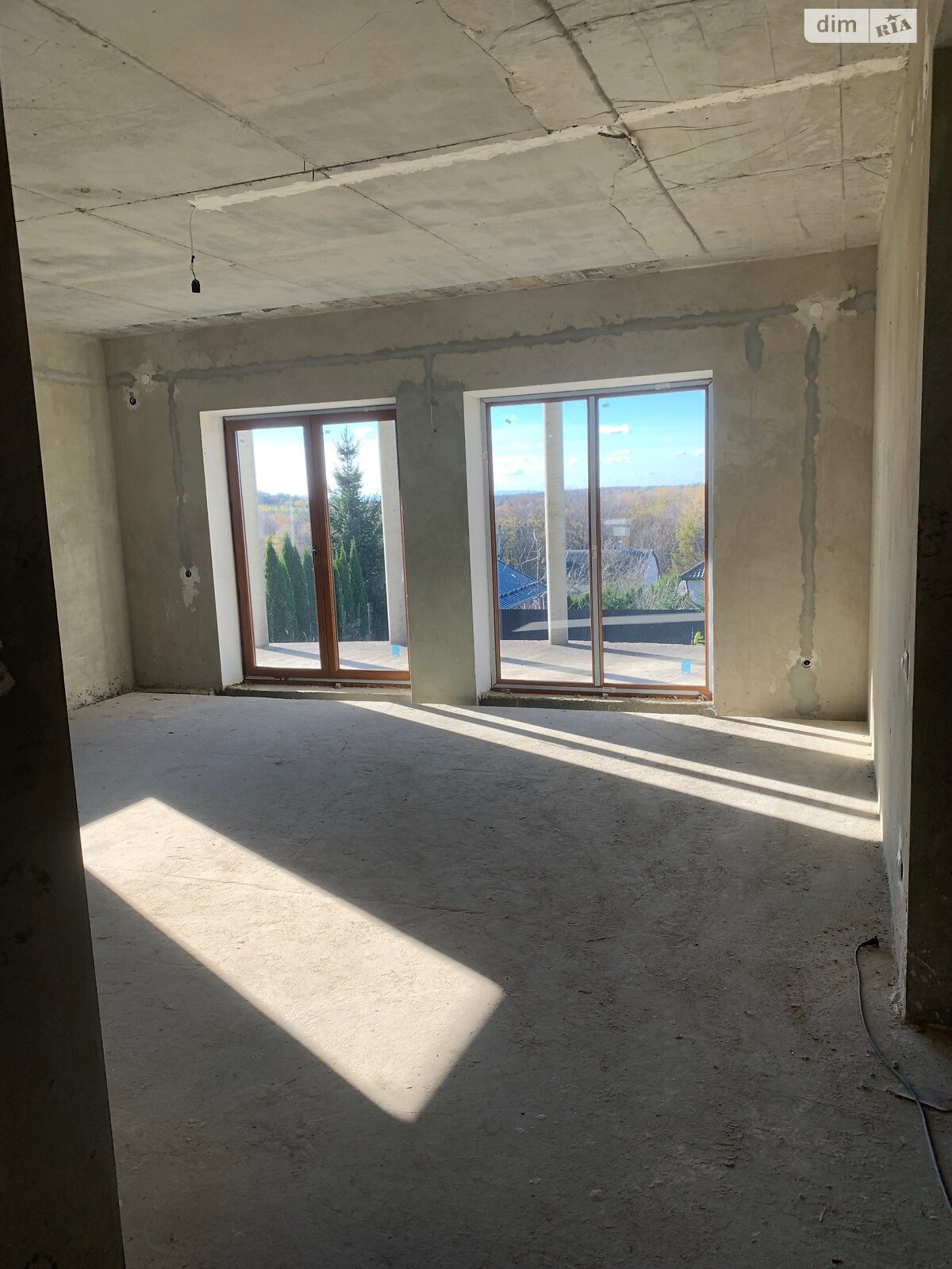 двухэтажный дом, 270 кв. м, керамический блок. Продажа в Дереваче фото 1 двухэтажный дом, 270 кв. м, керамический блок. Продажа в Дереваче фото 1