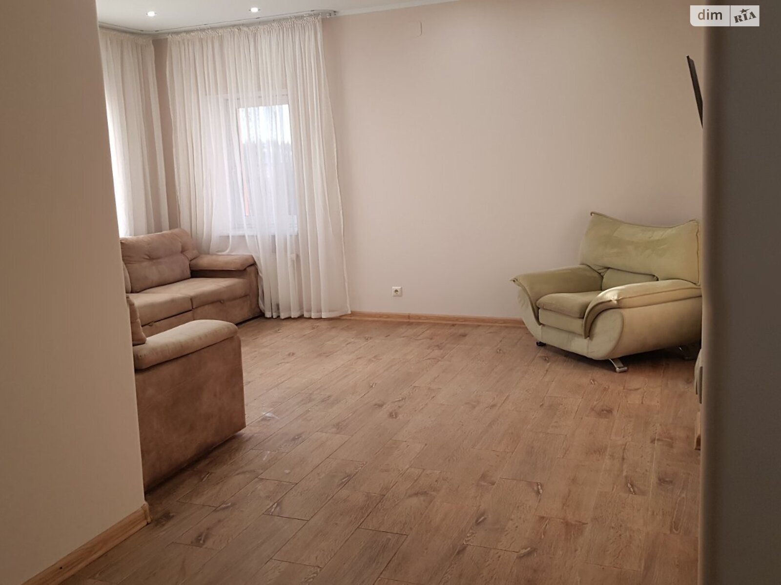 двоповерховий будинок з ремонтом, 156 кв. м, цегла. Продаж в Дергачах, район Дергачі фото 1 двоповерховий будинок з ремонтом, 156 кв. м, цегла. Продаж в Дергачах, район Дергачі фото 1