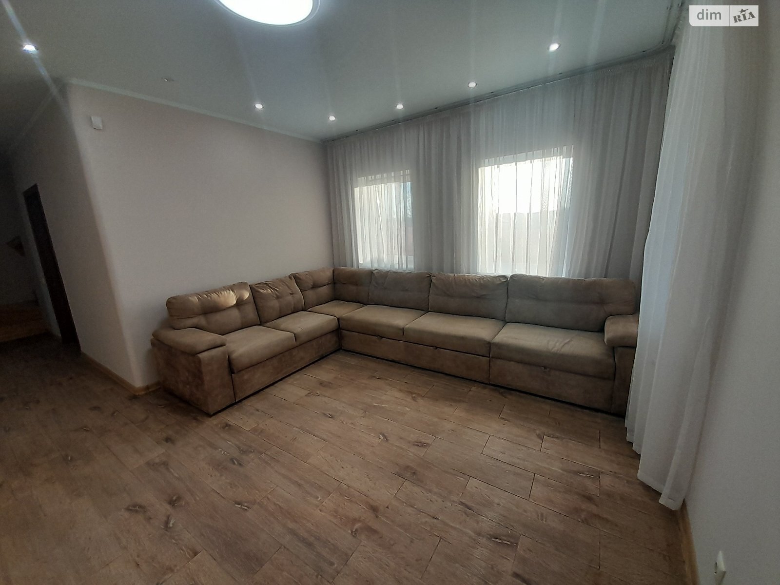 двоповерховий будинок з ремонтом, 156 кв. м, цегла. Продаж в Дергачах, район Дергачі фото 1 двоповерховий будинок з ремонтом, 156 кв. м, цегла. Продаж в Дергачах, район Дергачі фото 1