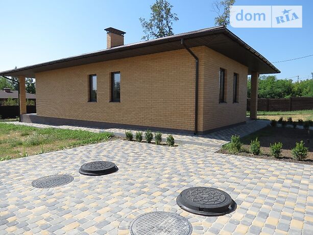 одноэтажный дом с террасой, 81 кв. м, кирпич. Продажа в Малой Даниловке (Харьковская обл.) фото 1 одноэтажный дом с террасой, 81 кв. м, кирпич. Продажа в Малой Даниловке (Харьковская обл.) фото 1