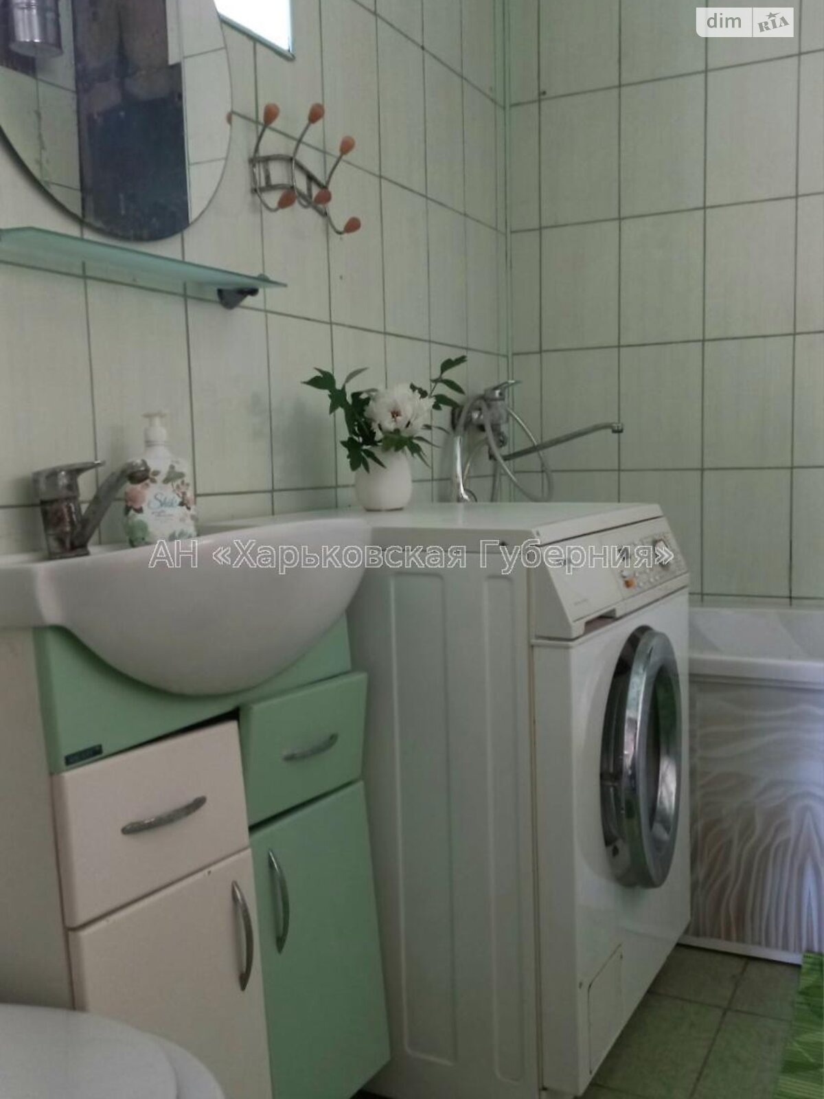 одноповерховий будинок з гаражем, 76 кв. м, цегла. Продаж у Дергачах фото 1 одноповерховий будинок з гаражем, 76 кв. м, цегла. Продаж у Дергачах фото 1