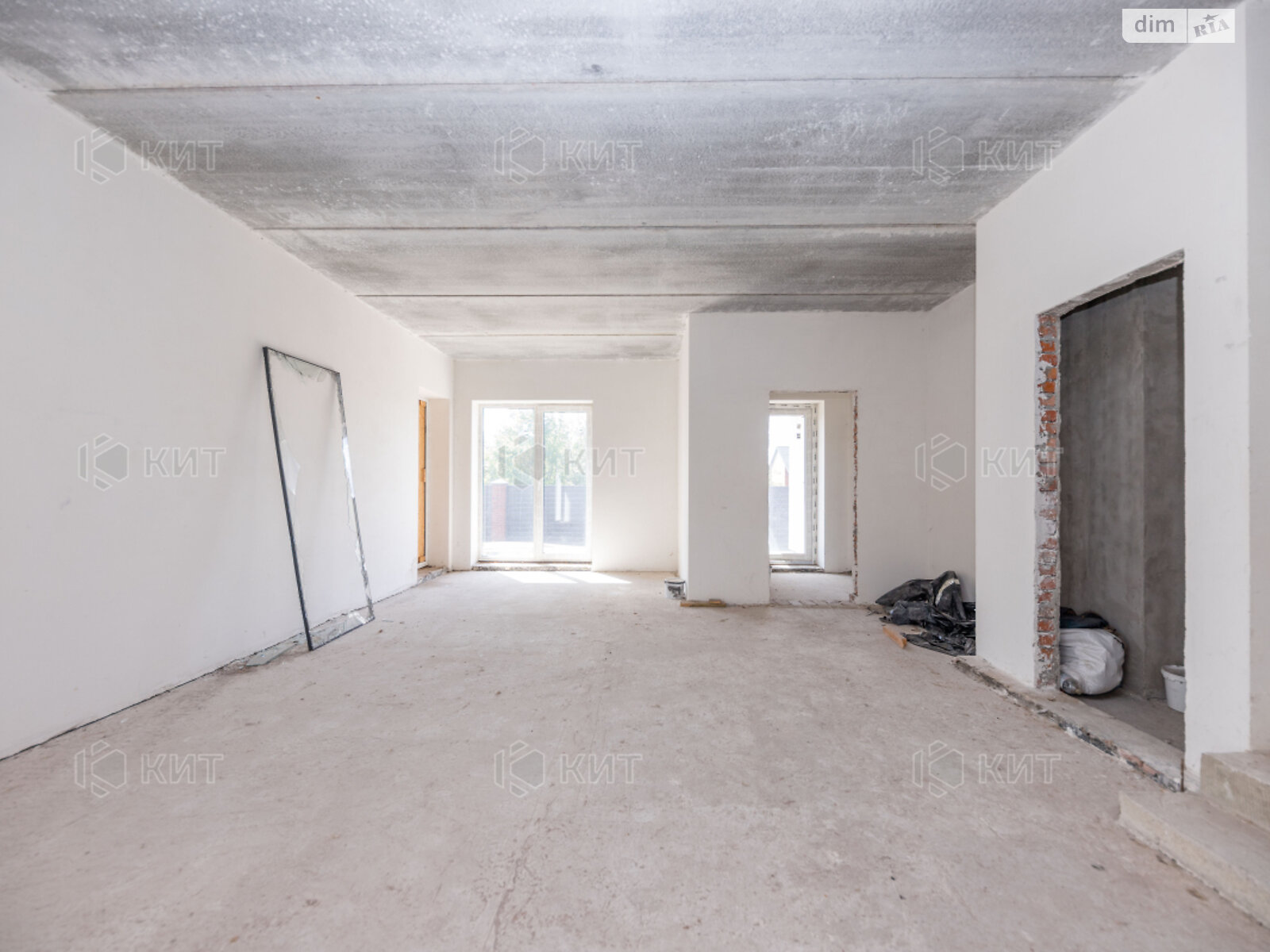 двухэтажный дом, 170 кв. м, кирпич. Продажа в Дергачах фото 1