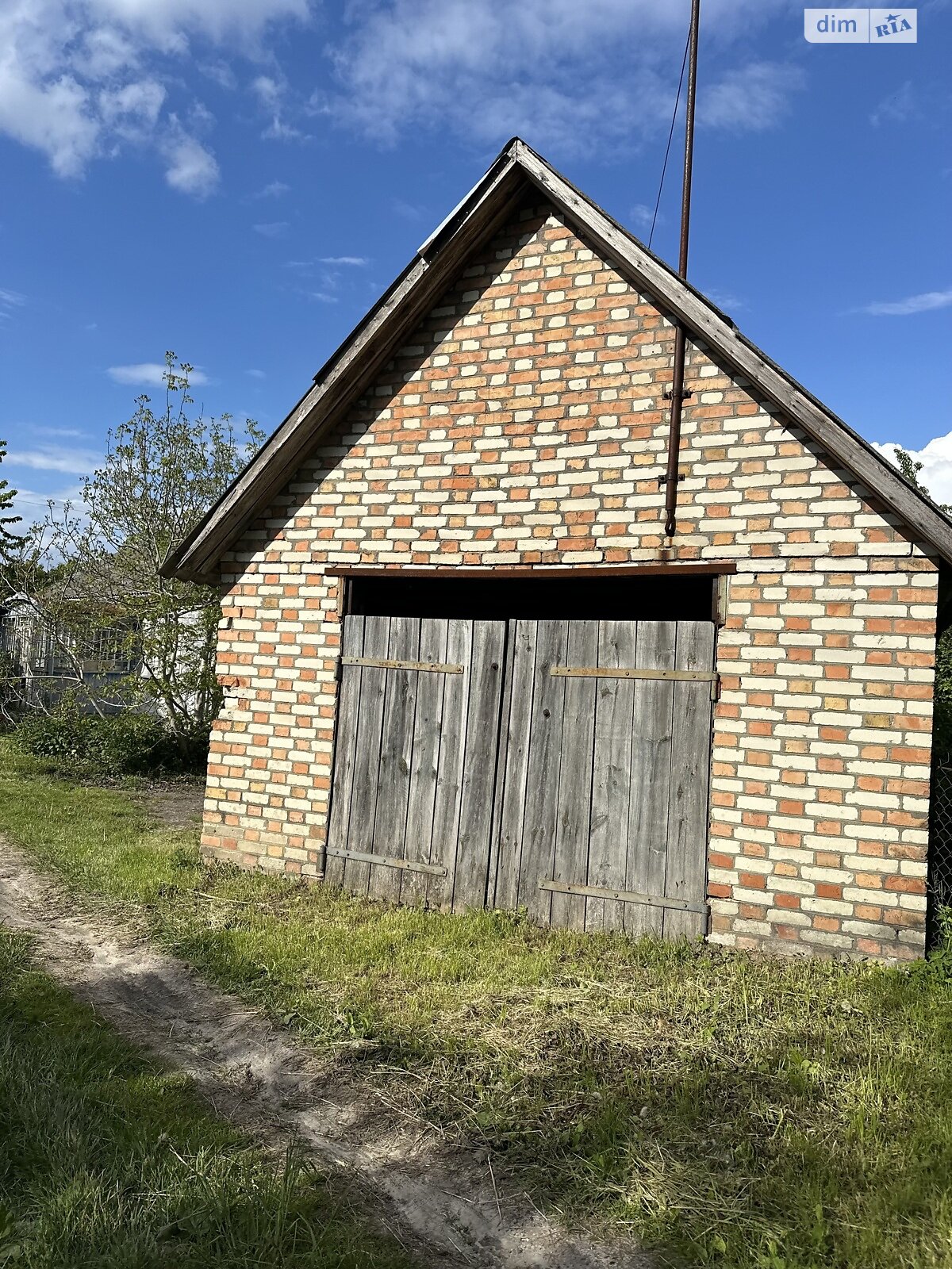 двоповерховий будинок з гаражем, 146.5 кв. м, шлакобетон. Продаж у Дермані Першій фото 1 двоповерховий будинок з гаражем, 146.5 кв. м, шлакобетон. Продаж у Дермані Першій фото 1