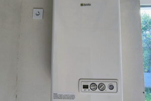 одноэтажный дом с верандой, 110 кв. м, газобетон. Продажа в Диброве фото 2