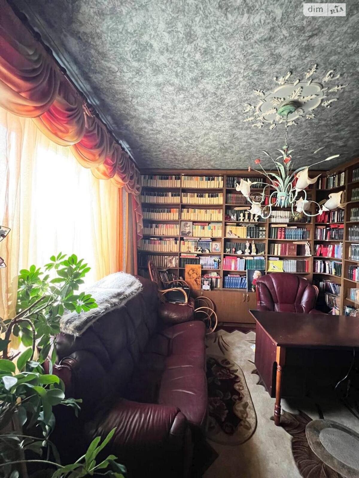 триповерховий будинок бесідка, 193.8 кв. м, цегла. Продаж у Дібрівки фото 1