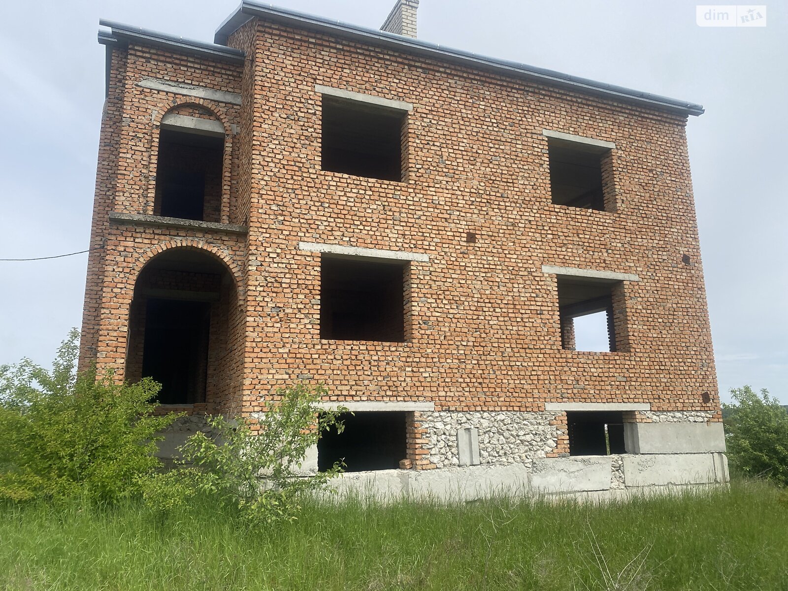 двухэтажный дом, 225 кв. м, кирпич. Продажа в Дичкове фото 1 двухэтажный дом, 225 кв. м, кирпич. Продажа в Дичкове фото 1