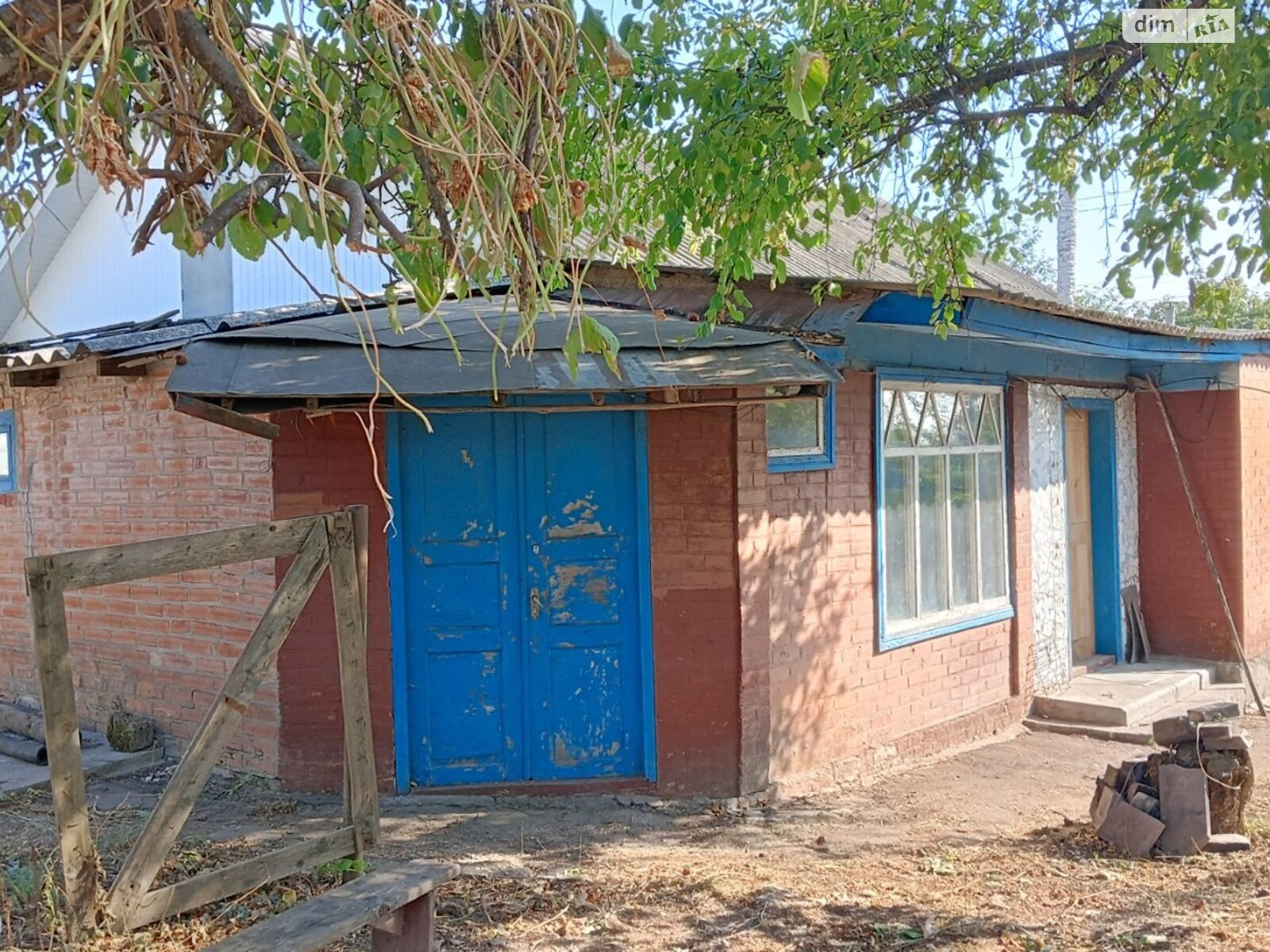 одноэтажный дом с гаражом, 113 кв. м, кирпич. Продажа в Диканьке район Диканька фото 1 одноэтажный дом с гаражом, 113 кв. м, кирпич. Продажа в Диканьке район Диканька фото 1