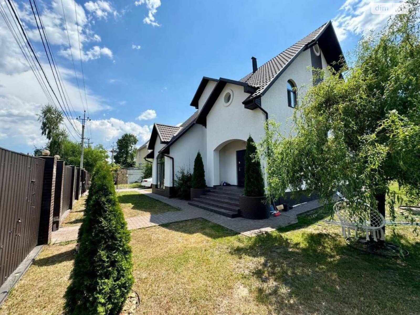 двухэтажный дом с верандой, 188.3 кв. м, кирпич. Продажа в Дмитровке фото 1 двухэтажный дом с верандой, 188.3 кв. м, кирпич. Продажа в Дмитровке фото 1